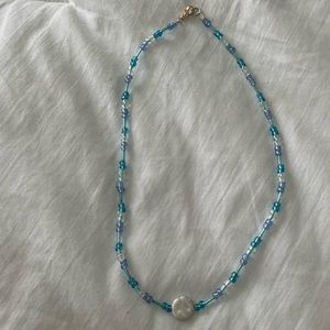 Handmade / upcycled beaded necklace! Sustainable, cute, & trendy!💙